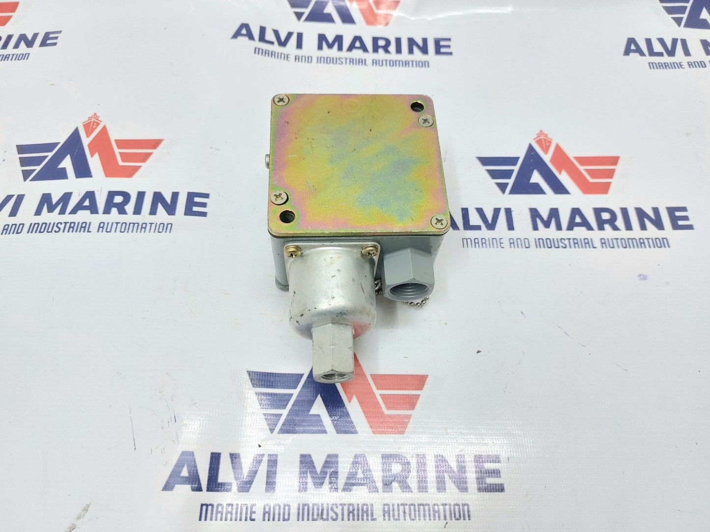 SQUARE D ACW1 PRESSURE SWITCH SER. B