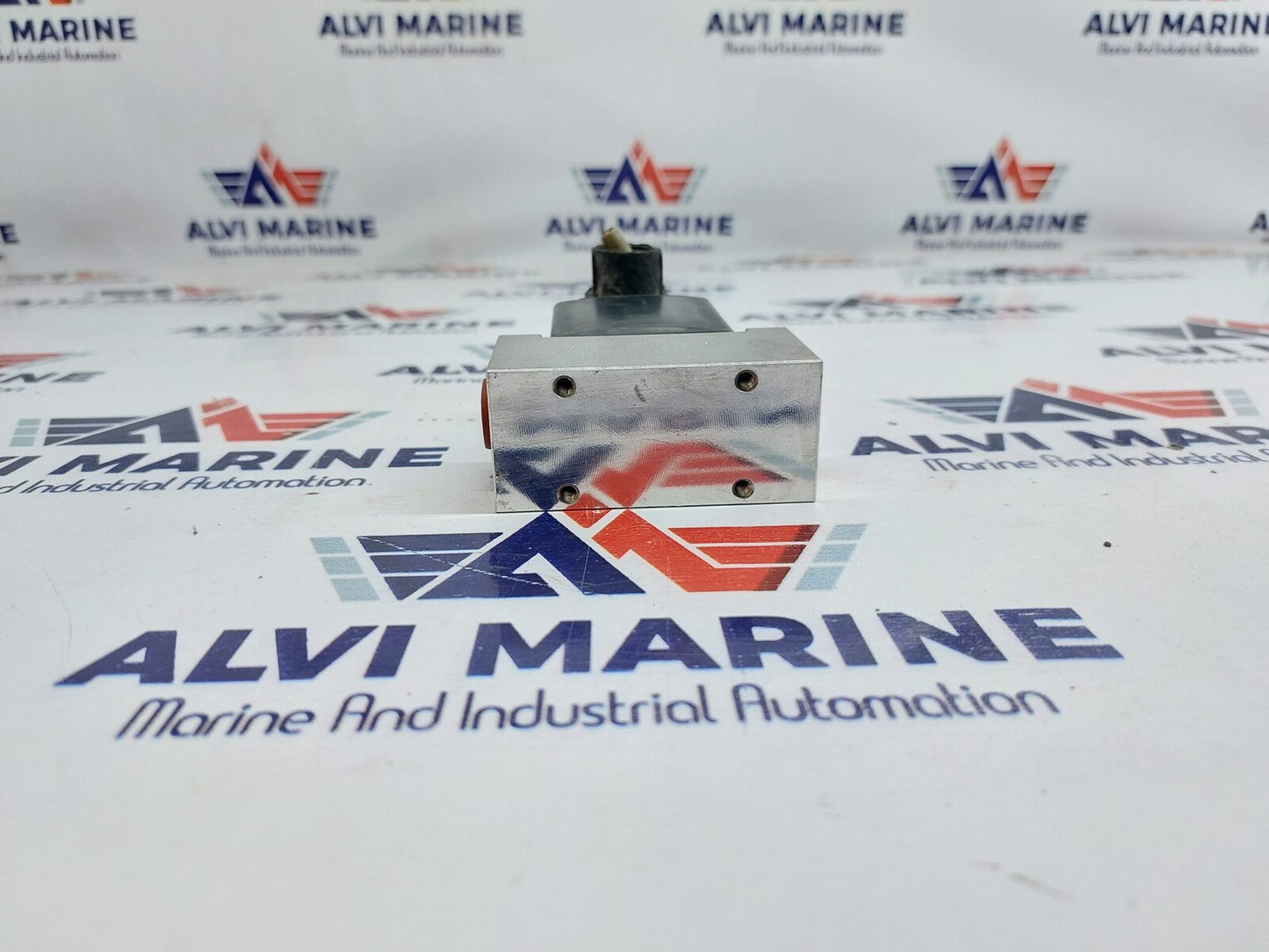 BURKERT 0121 A 4.0 CF VA SOLENOID VALVE 00229436