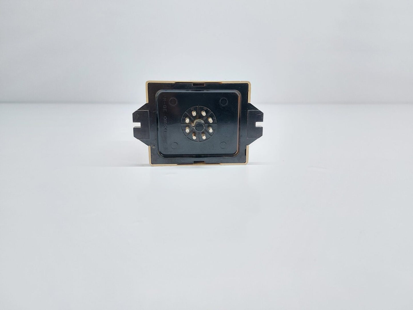 OMRON SDV-FL2 VOLTAGE SENSOR