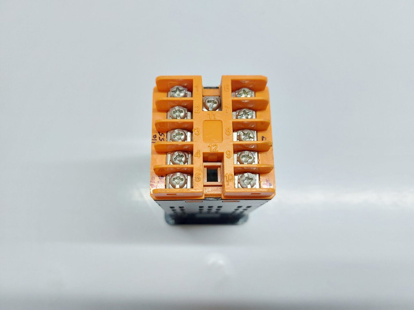 SELEC XT546 DISPLAY MULTIFUNCTION DIGITAL TIMER