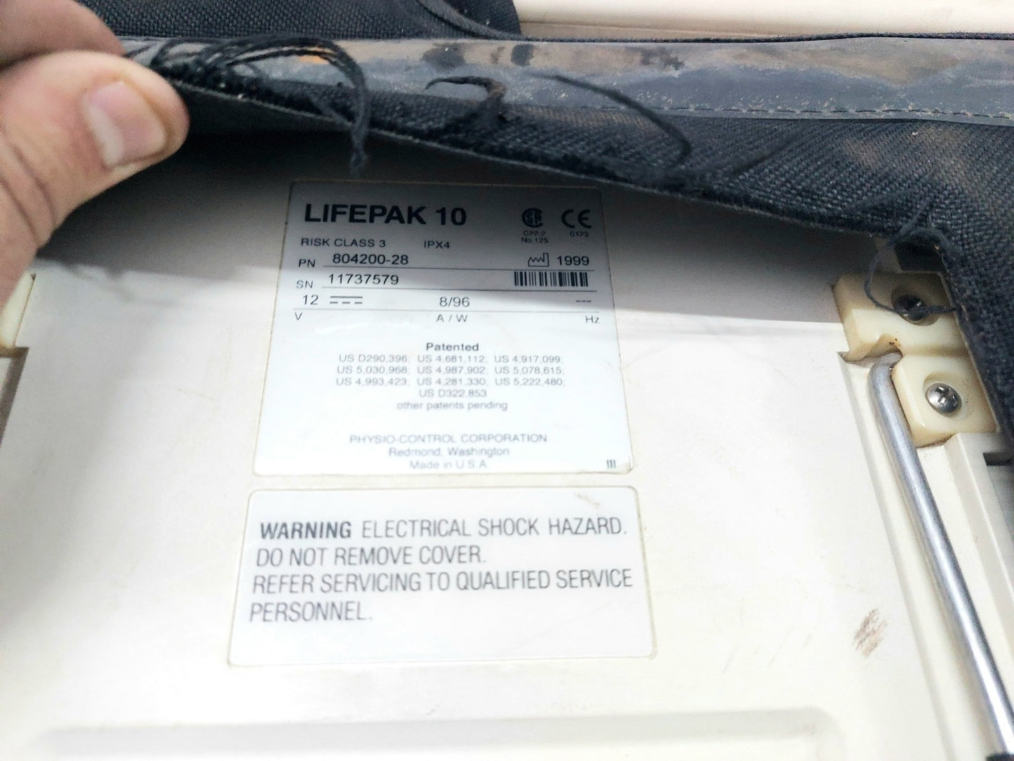 PHYSIOCONTROL LIFEPAK 10 CARDIAC MONITOR DEFBRILLATOR 804200-28