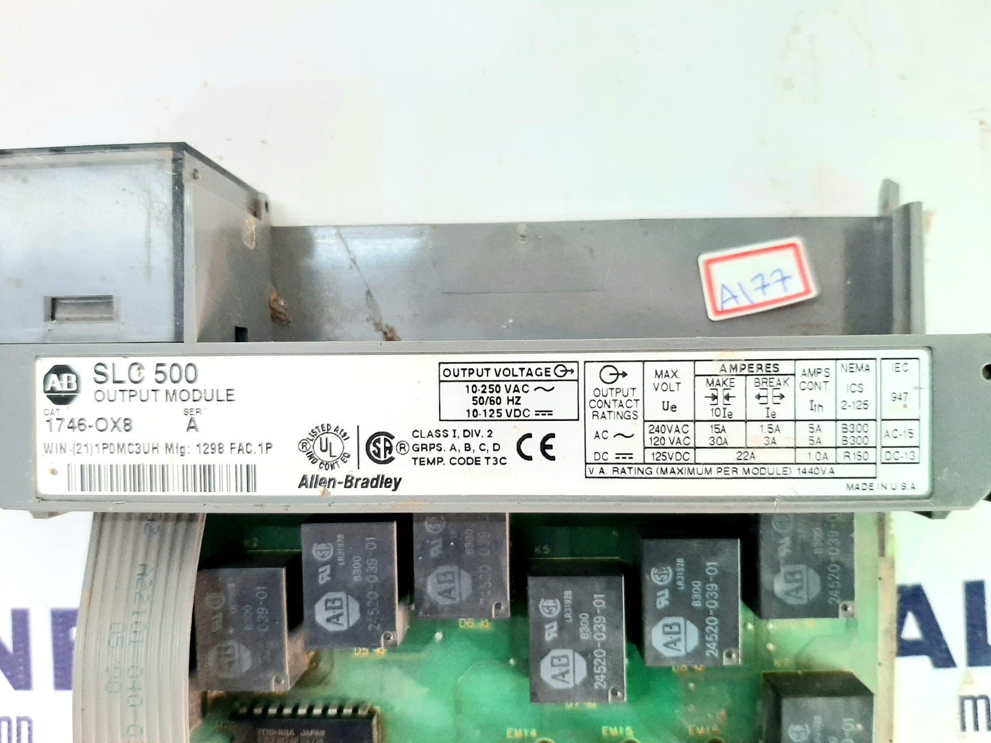 ALLEN BRADLEY SLC 500 1746-OXB SER A OUTPUT MODULE