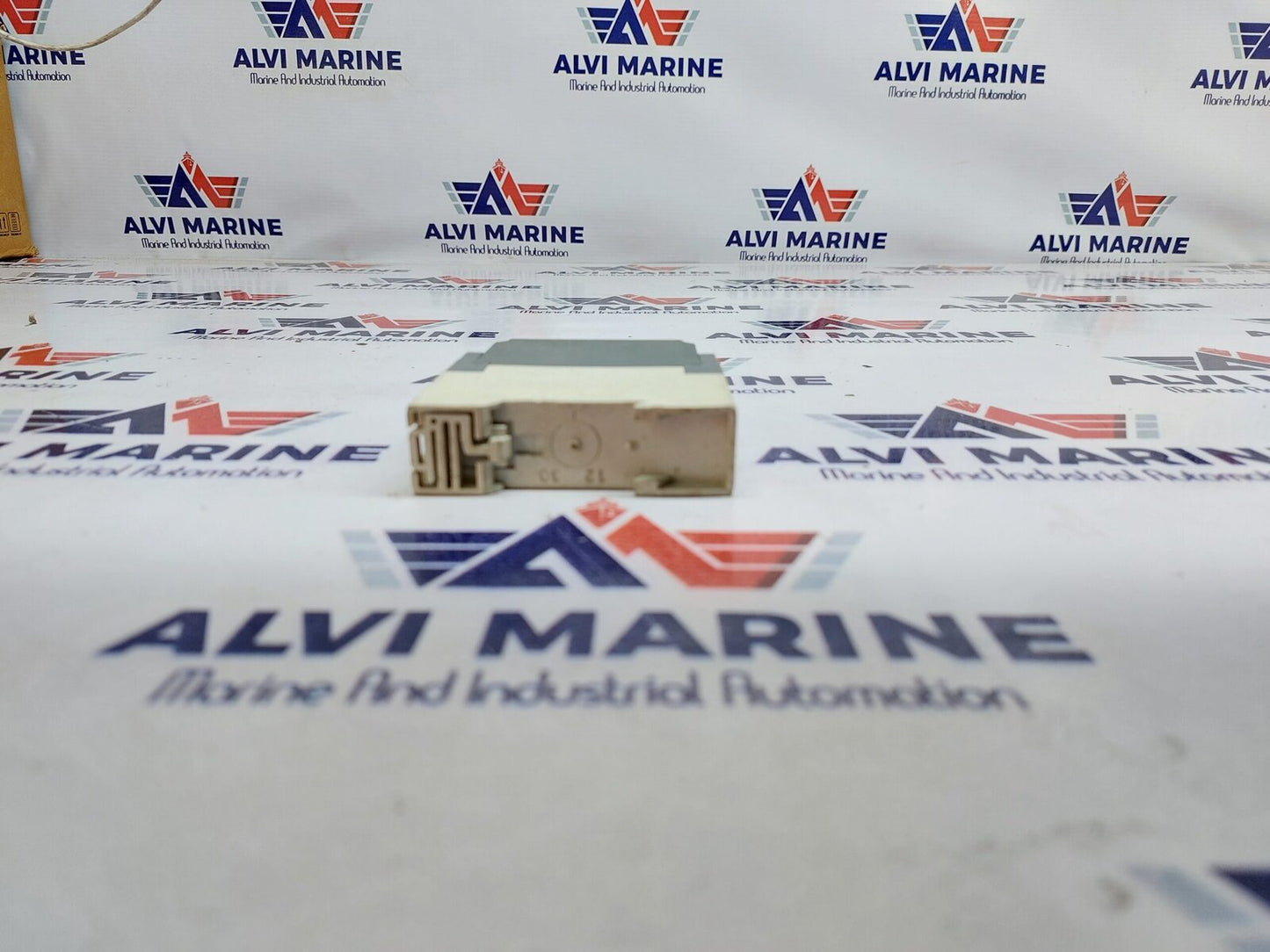 ABB CT-ERS.21 TIME RELAY 1SVR630100R0300