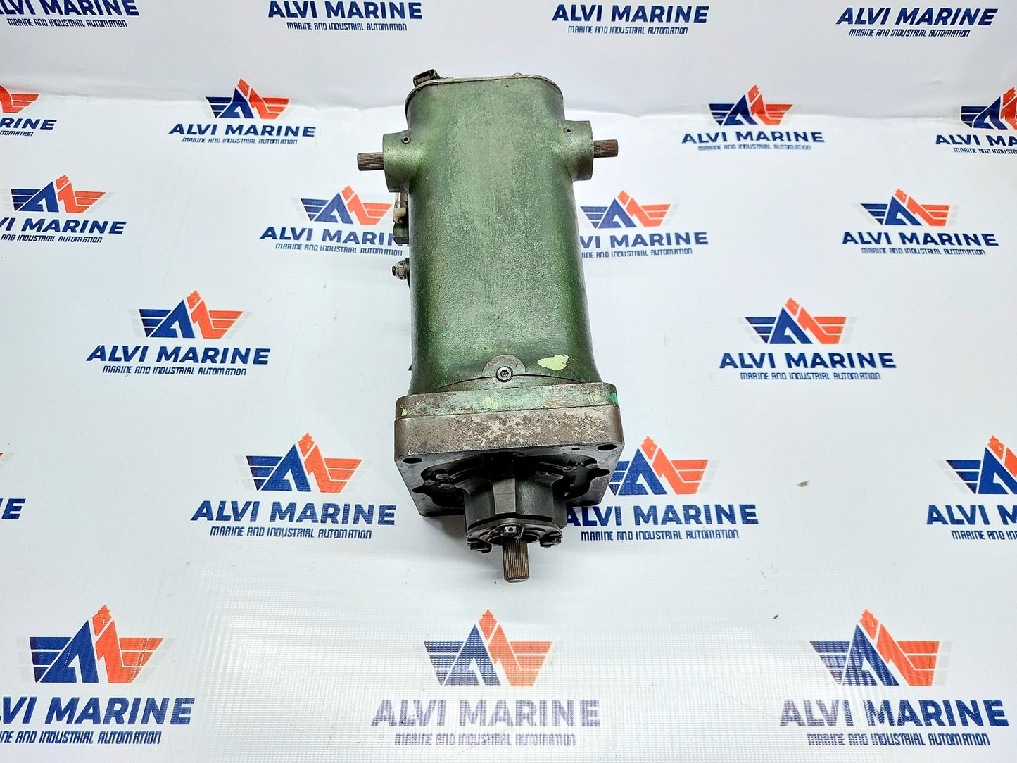 WOODWARD 700-1284 UG-8 GOVERNOR 700-1284 RPM C8520-963 (4)
