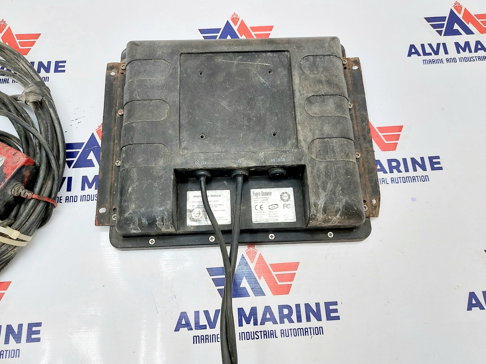 FUGRO OCEANOR GLT-104MS CCTV CONTROL MONITORING WATERPROOF LCD MONITOR (5)