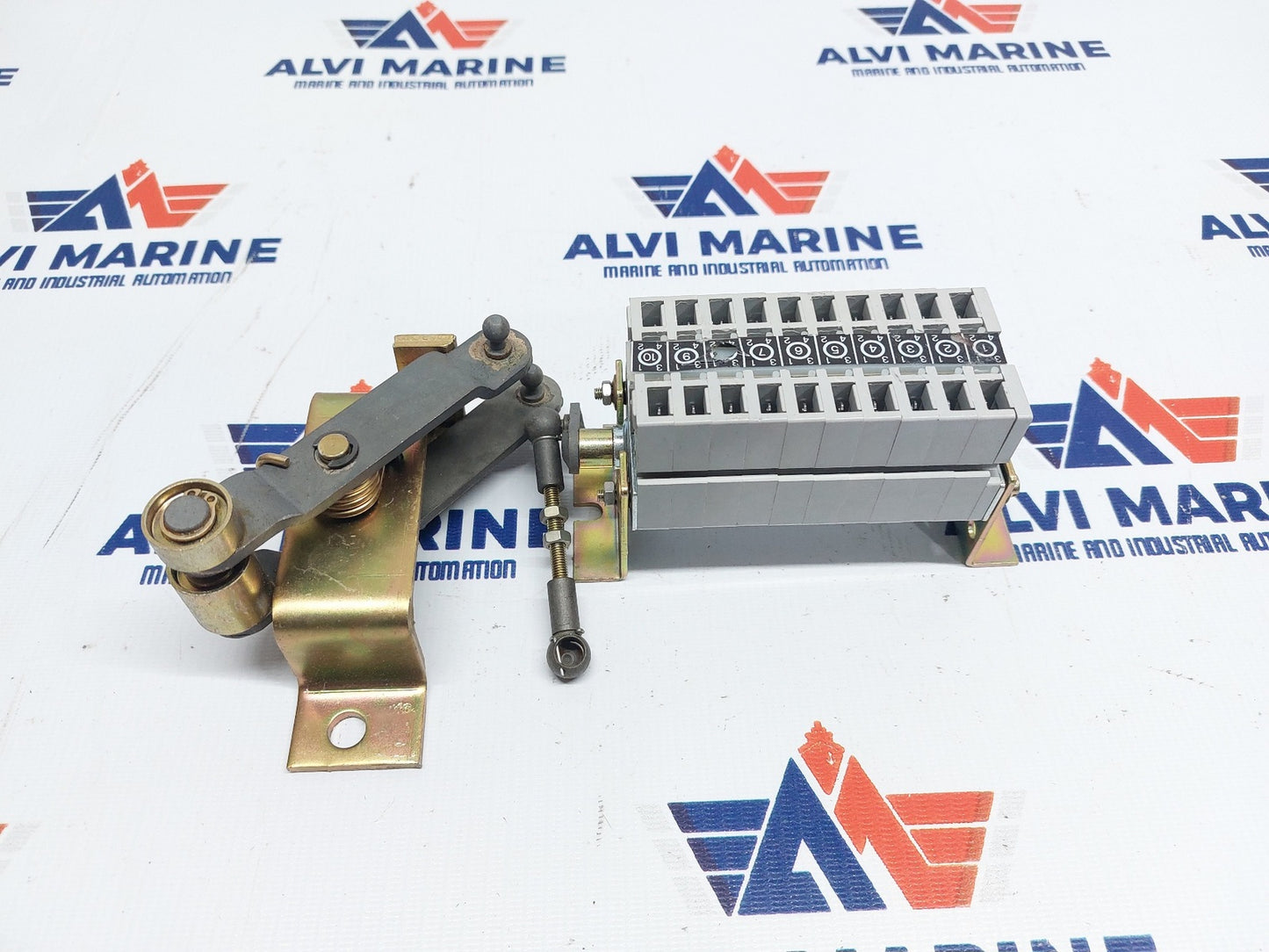 ABB 871.01.15.002 AUX CONTACTS – S751 FOR LIMIT C.B INSERTION (4)