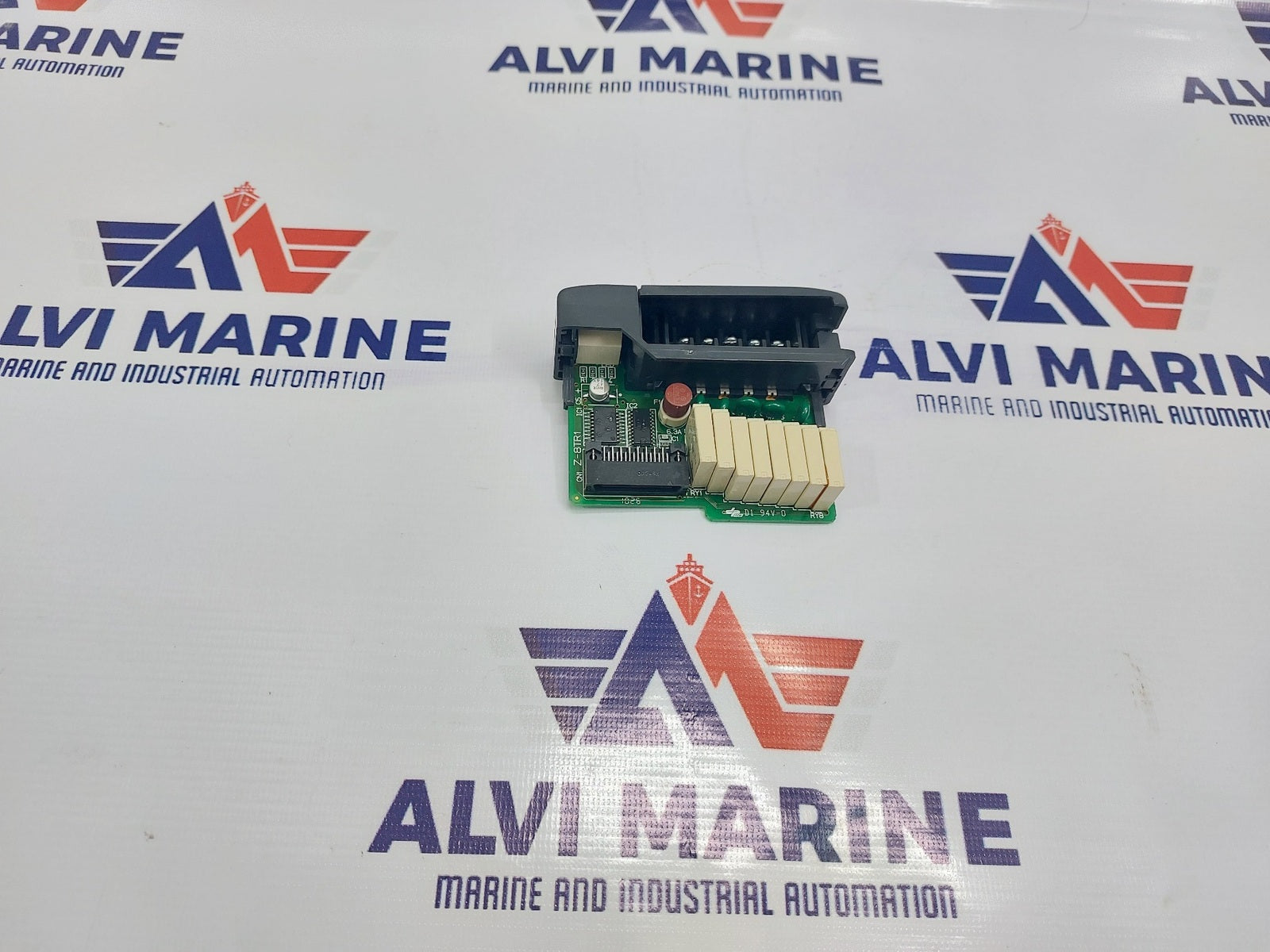 AUTOMATION DIRECT D2-08TR RELAY OUTPUT MODULE (2)