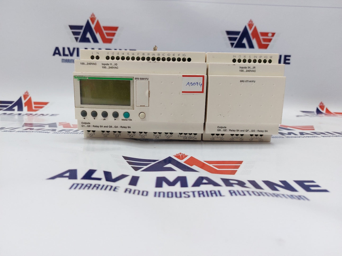 SCHNEIDER ELECTRIC SR3 B261FU LOGIC RELAY WTH SR3 XT141FU EXPANSION MODULE (2)