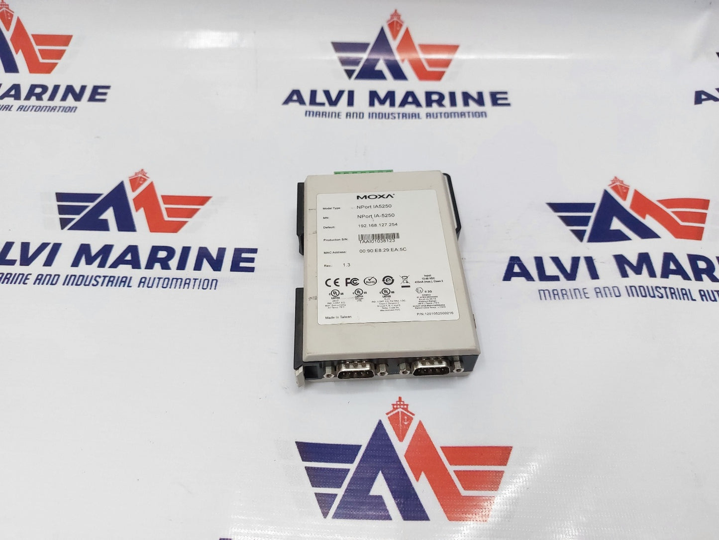 MOXA NPORT IA5250 SERIAL IA DEVICE SERVER 1201052500216 (2)