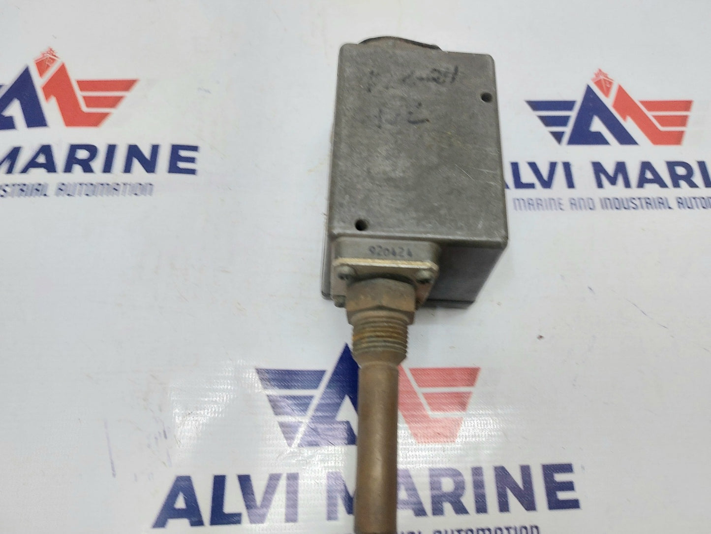 BARKSDALE ML1H-H351 TEMPERATURE SWITCH (6)