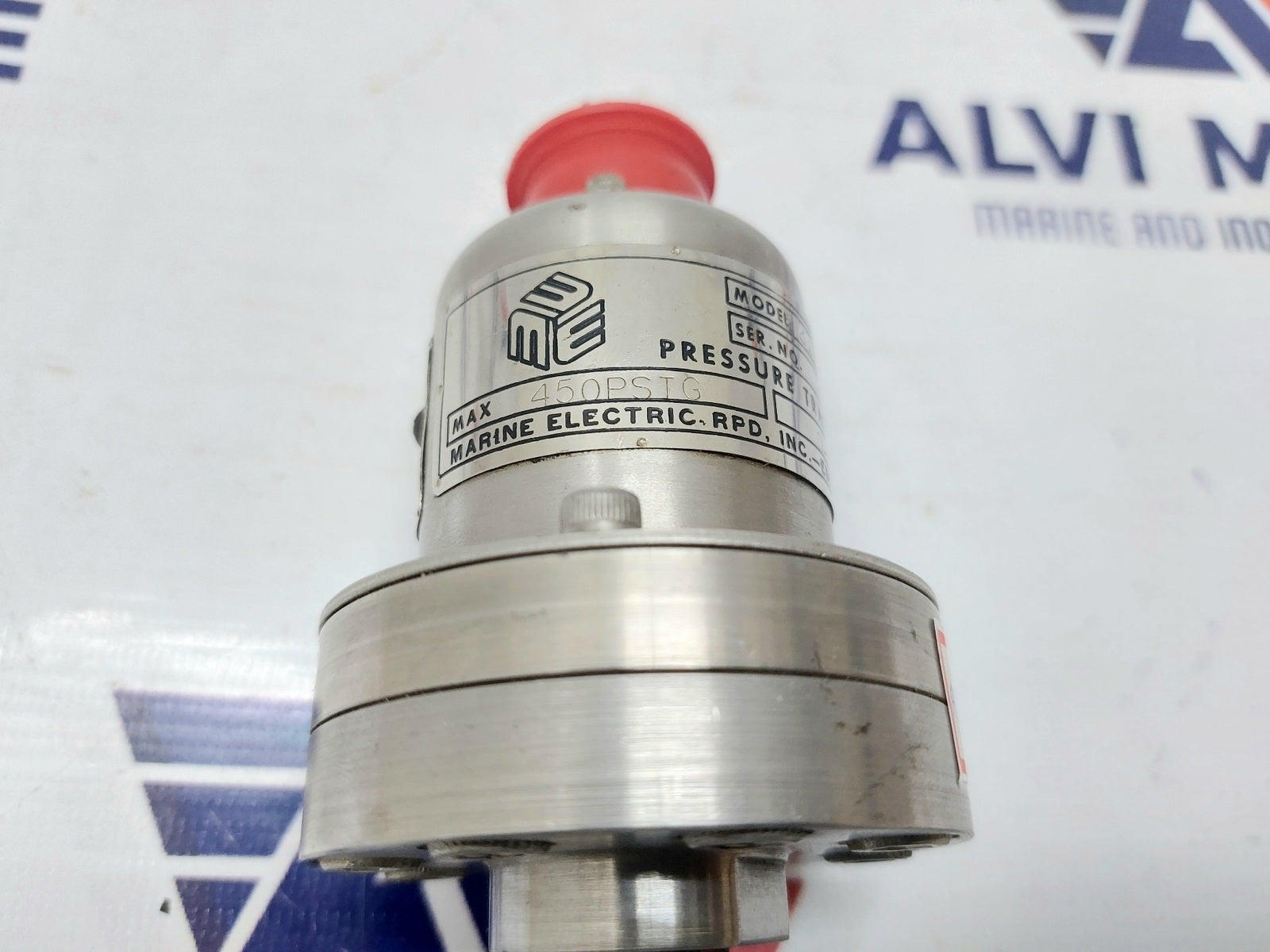 MARINE ELECTRIC 218F3-24 PRESSURE TRANSDUCER 0-300 PSIG (2)
