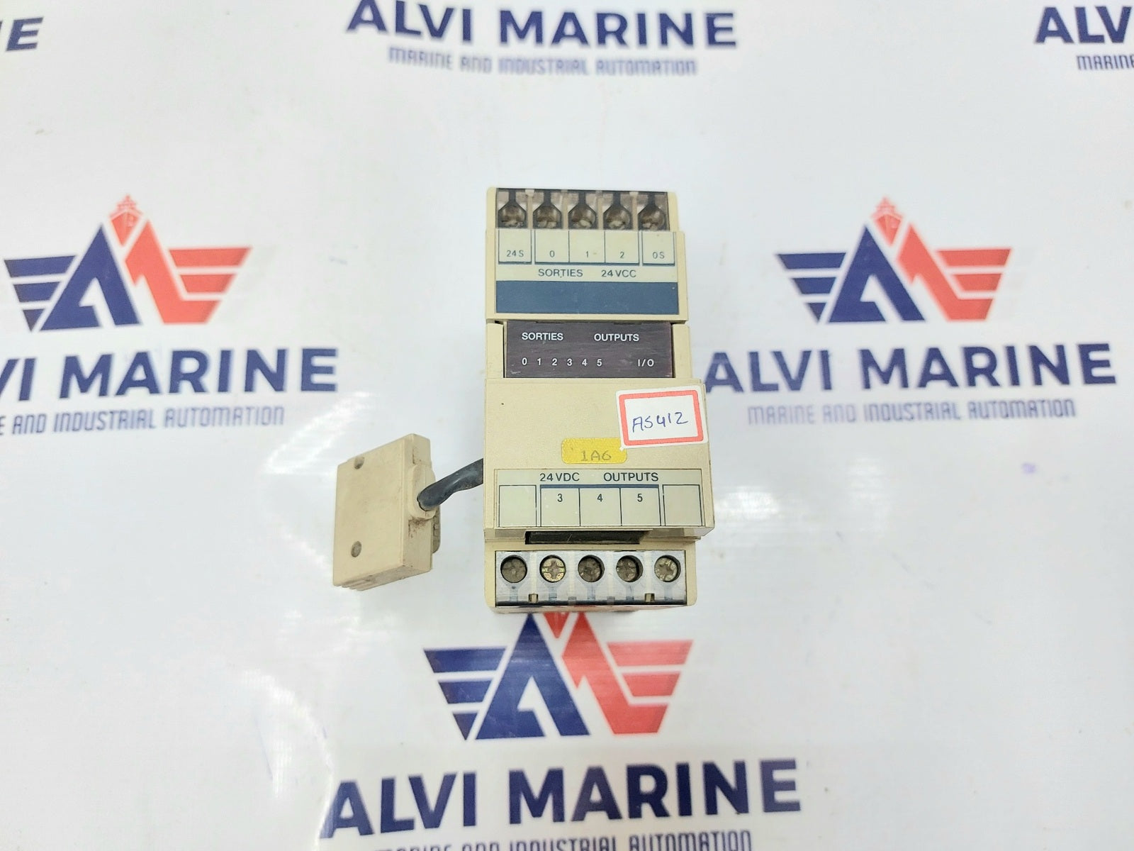 AEG SCHNEIDER TSX DSF 612 OUTPUT MODULE 24VDC 0.35A (2)