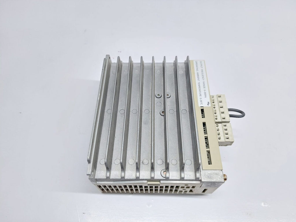 YASKAWA XTRADRIVE XD-04-MN01 AC SERVO DRIVE