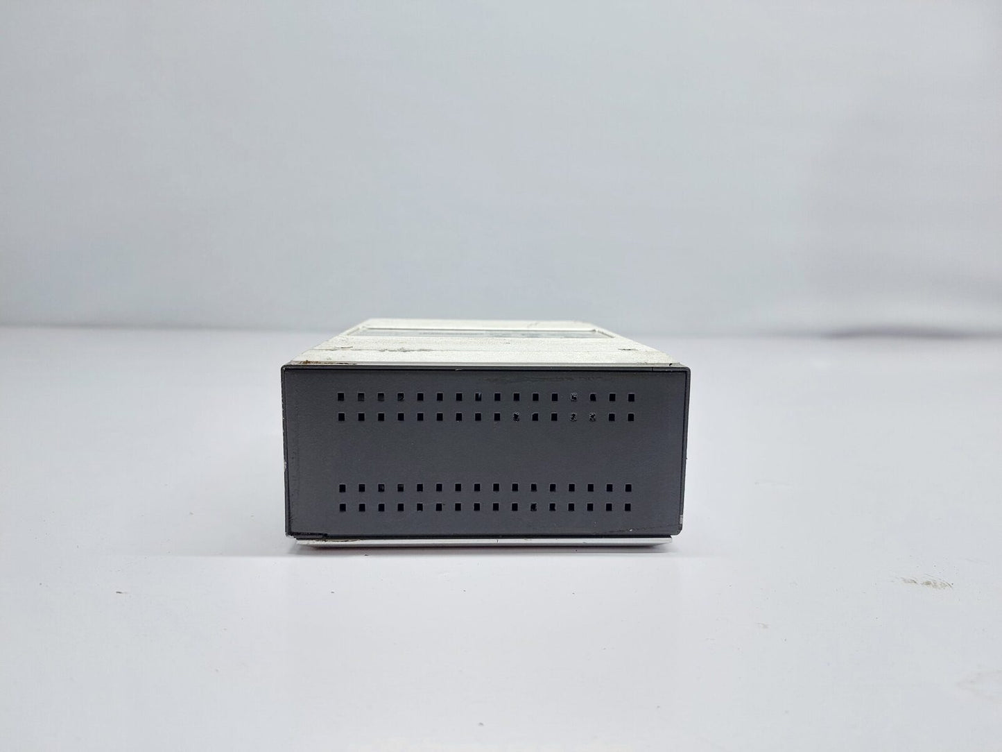 MOXA EDS-308 ETHERDEVICE SWITCH 1201003080300 REV 1 (4)