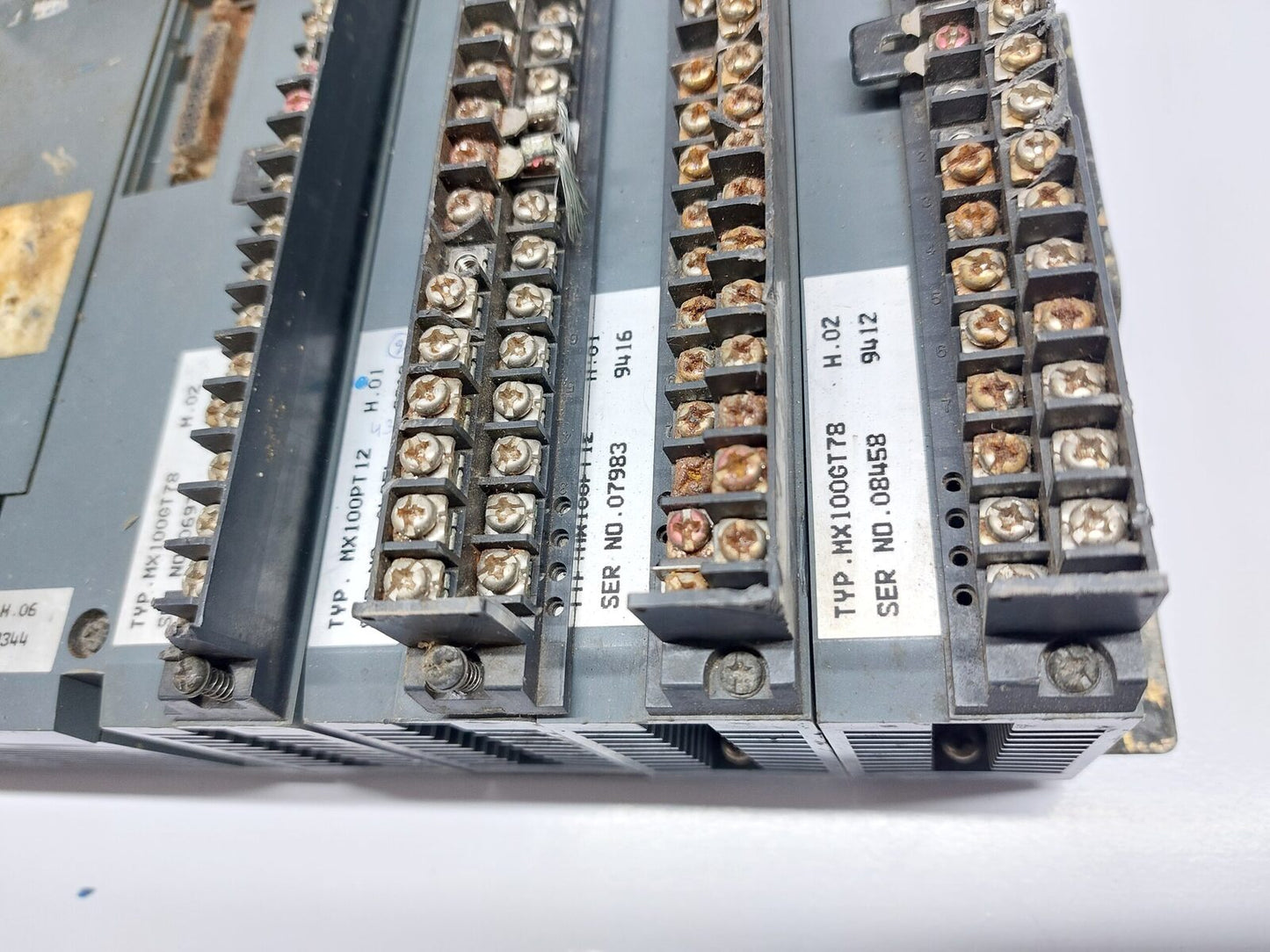 YAMATKE-HONEYWELL MX 100 MX100CP02FJA H.06 PLC RACK MX100GT78 (3)