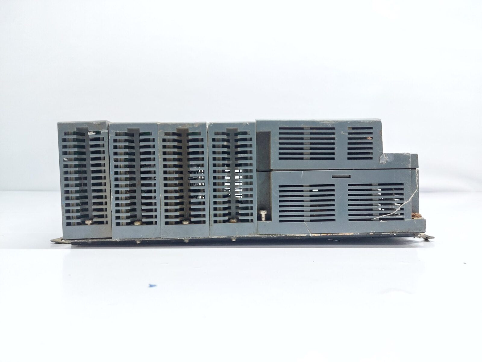 YAMATKE-HONEYWELL MX 100 MX100CP02FJA H.06 PLC RACK MX100GT78