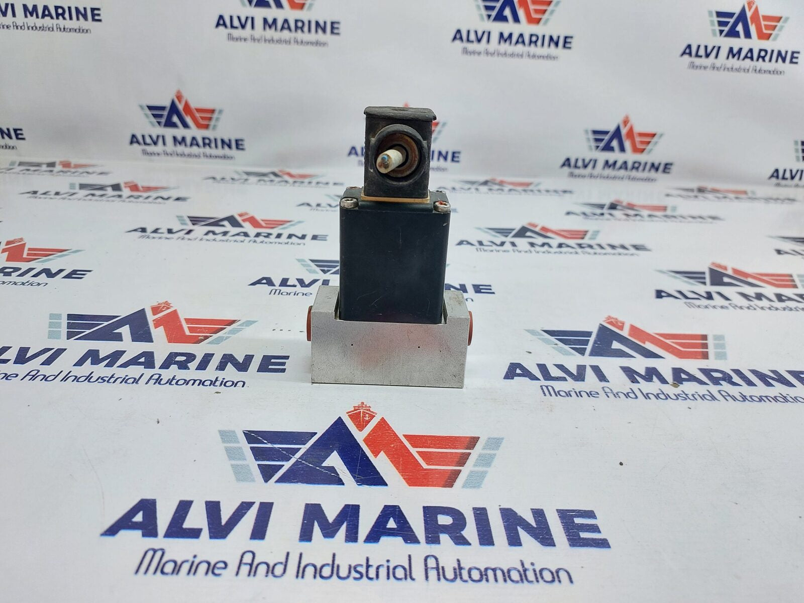 BURKERT 0121 A 4.0 CF VA SOLENOID VALVE 00229436