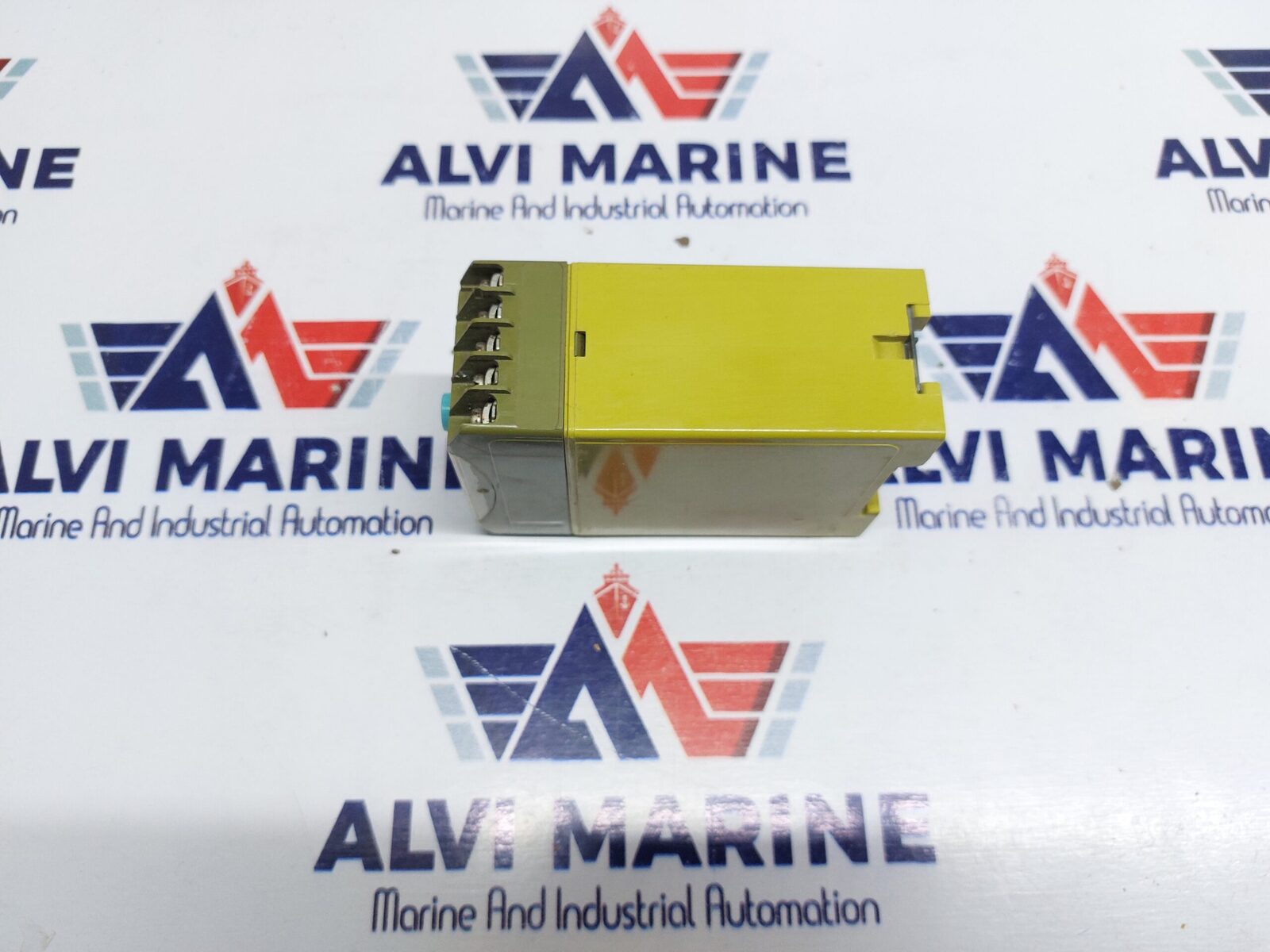 PILZ P1M-1NK TEMPERATURE MONITORING RELAY P1M-1NK110V~1A1R (5)