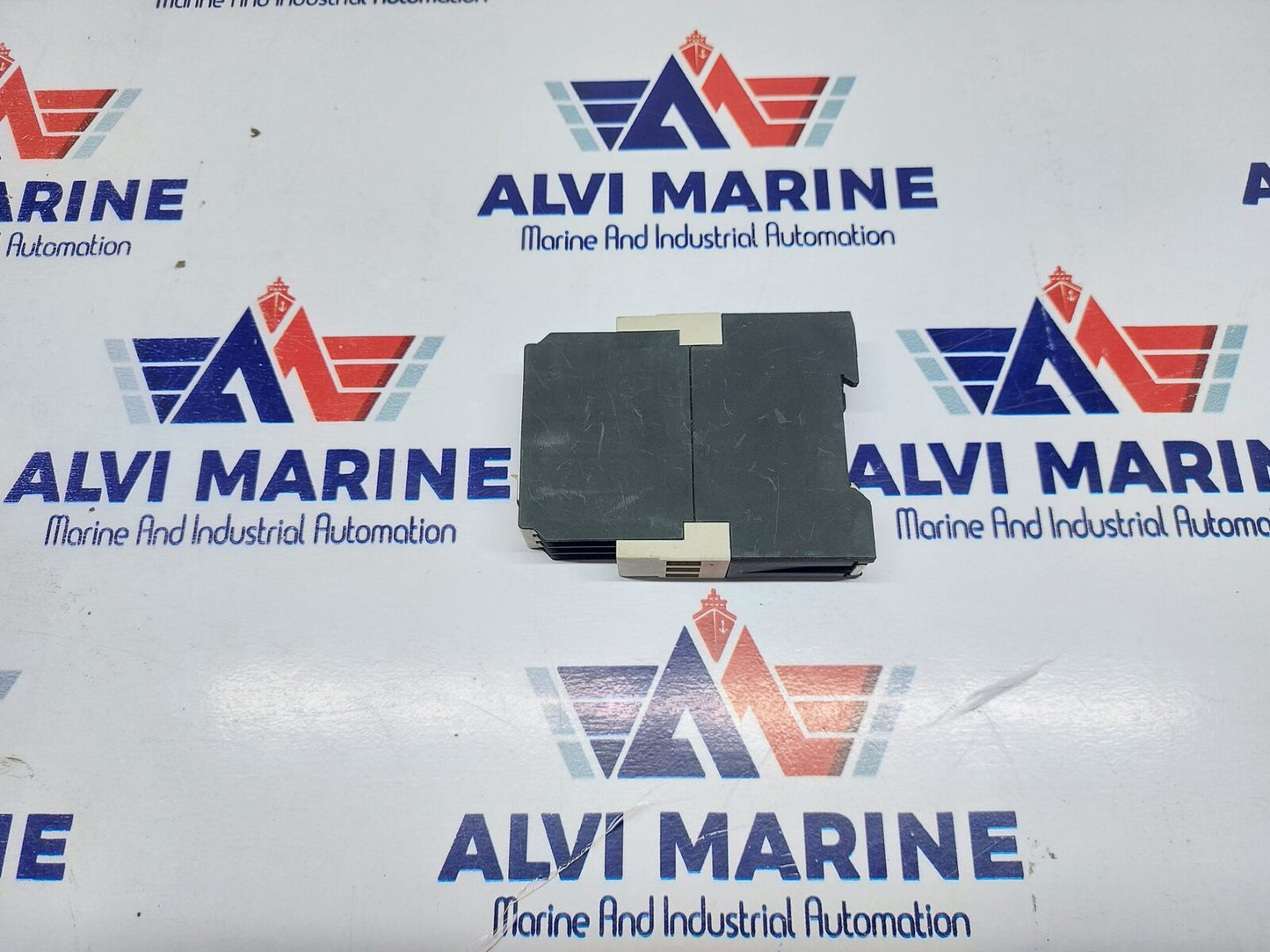 TELEMECANIQUE RE4 TL11BU TIME DELAY RELAY (5)
