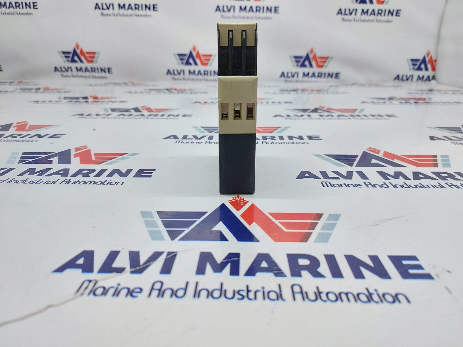 TELEMECANIQUE RE4 TL11BU TIME DELAY RELAY (7)
