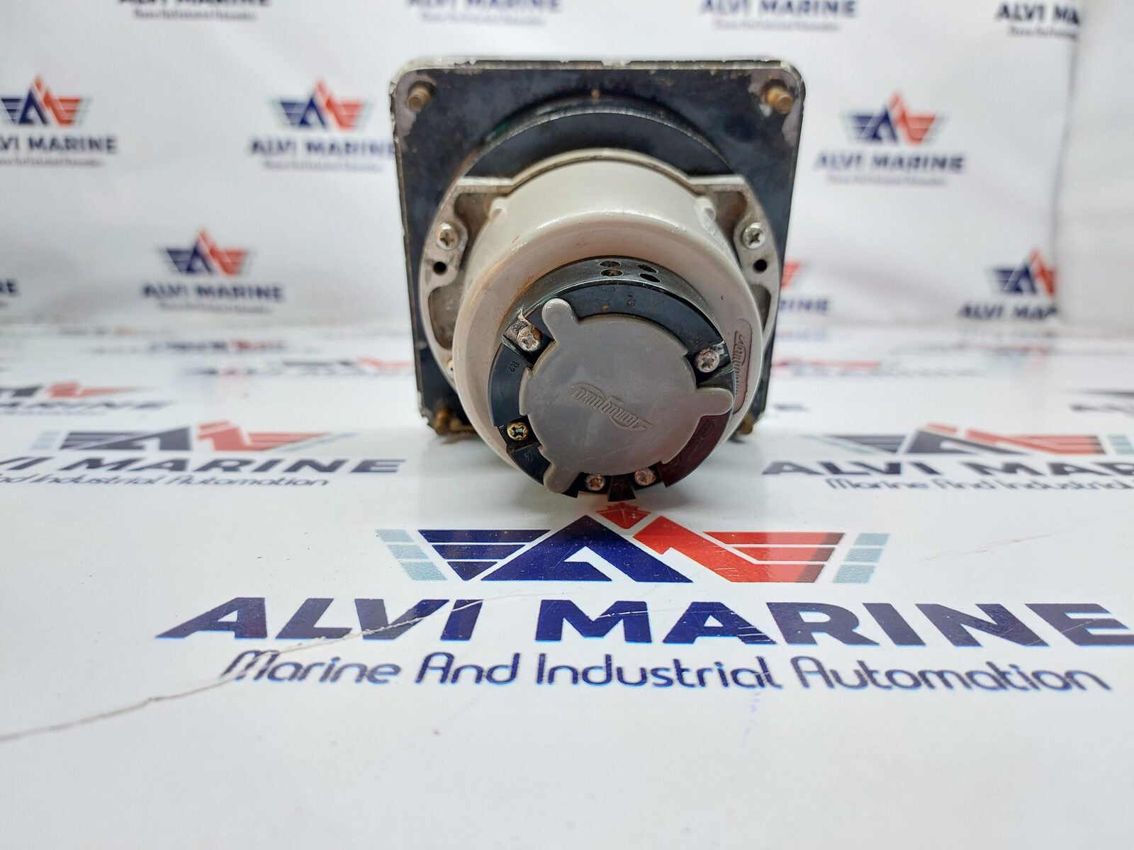 TAMAGAWA TS 5N2E18 SYNCHRO MOTOR WITH METER (8)