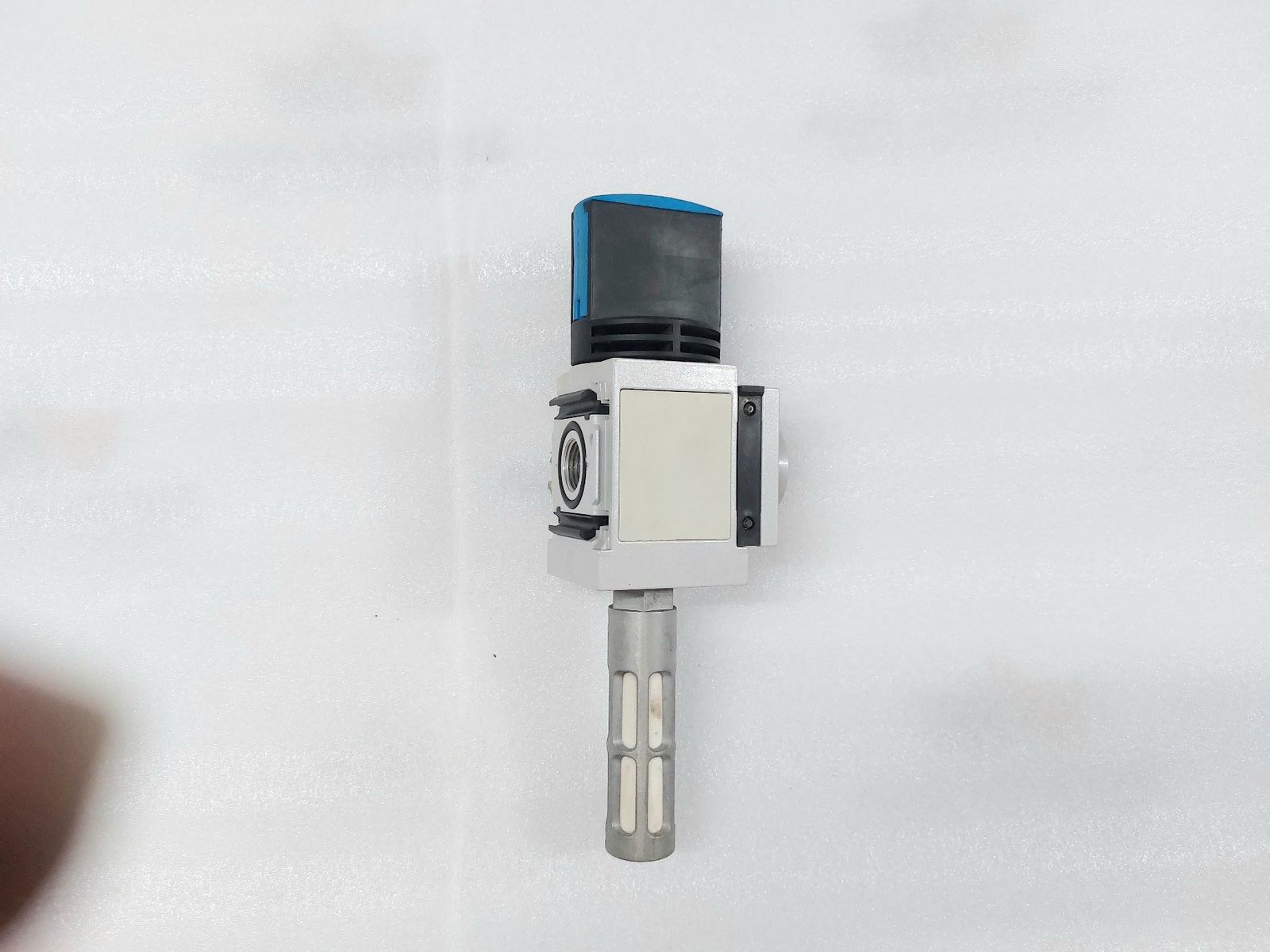 FESTO MS6-EM12-S PNEUMATIC MANUAL CONTROL VALVE (4)