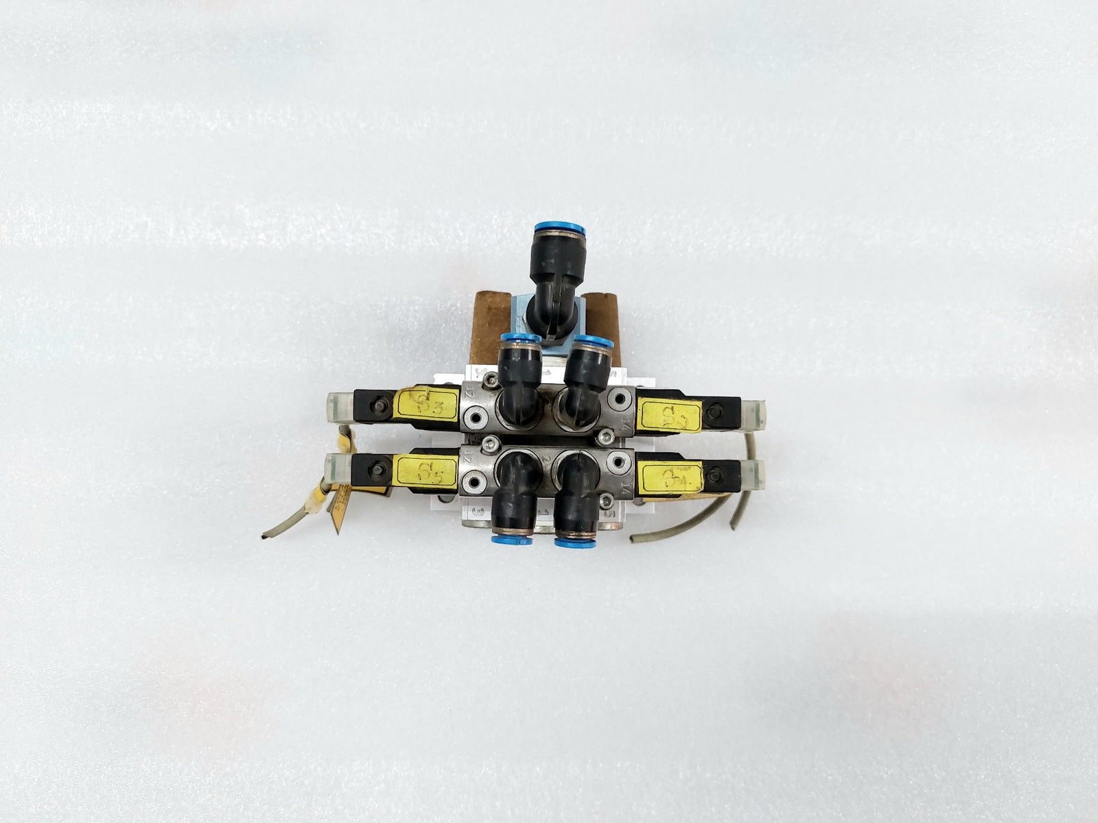 FESTO CPE14-PRS-38-2 CONNECTION BLOCK WITH CPE14-M1BH-5J-18 SOLENOID VALVE (2)