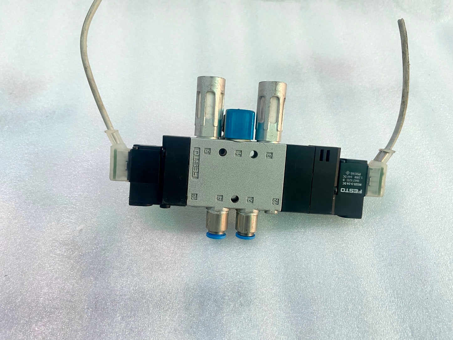 FESTO CPE14-M1BH-53G-18 SOLENOID VALVE (3)