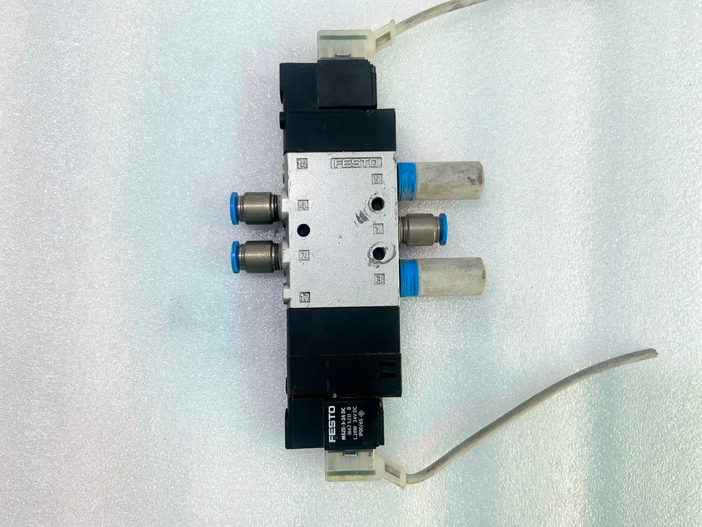 FESTO CPE14-M1BH-53E-QS-6 SOLENOID VALVE (3)