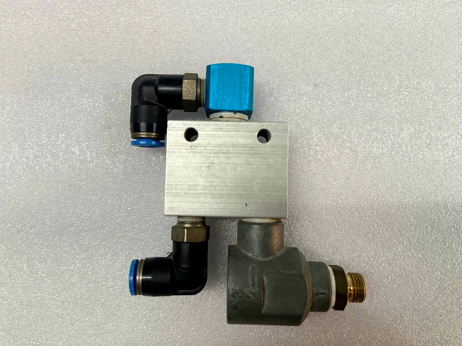 FESTO 0S-18-B PNEUMATIC VALVE (2)