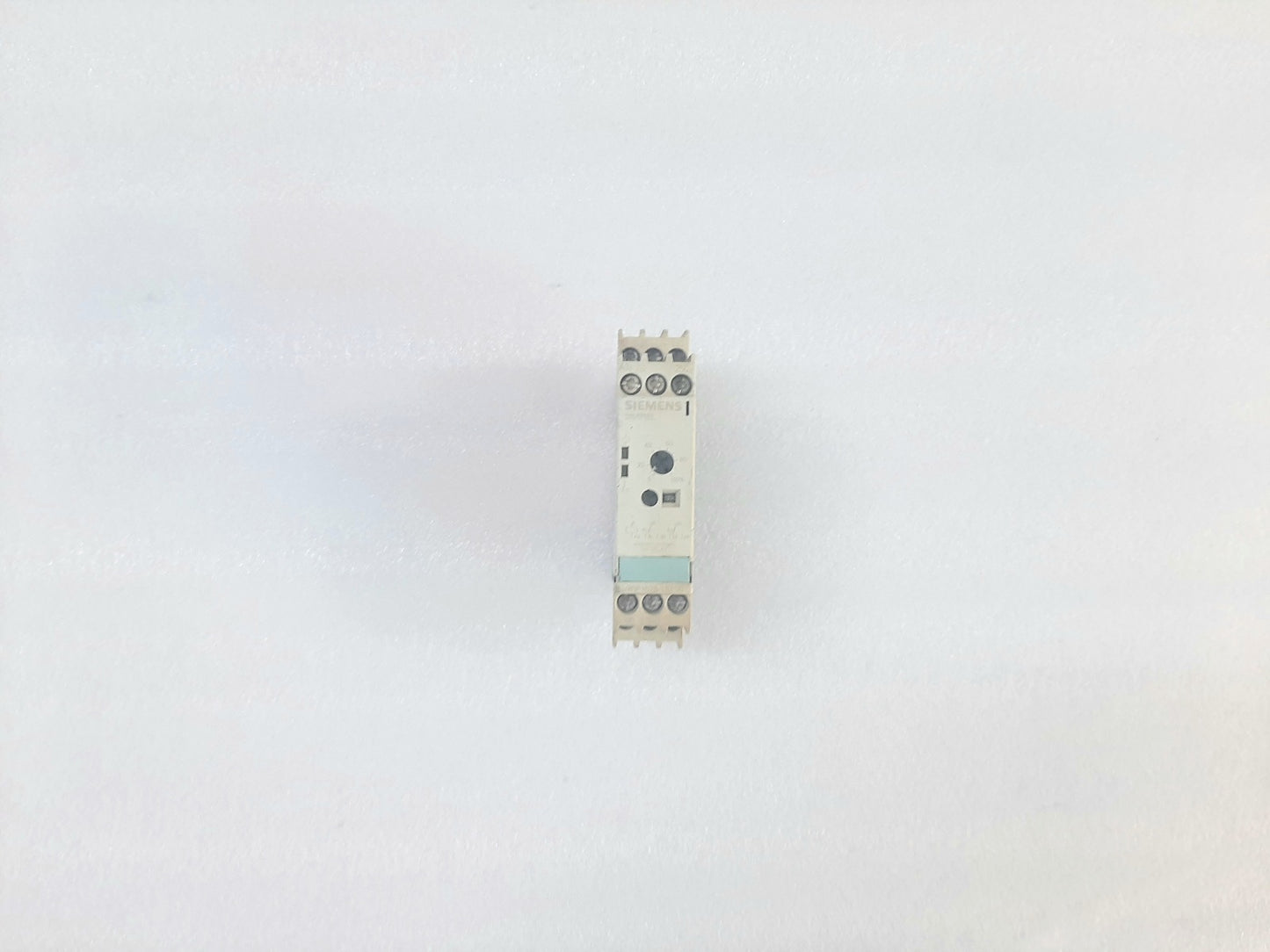 SIEMENS SIMIREL 3RP1525-1BP30 TIME RELAY