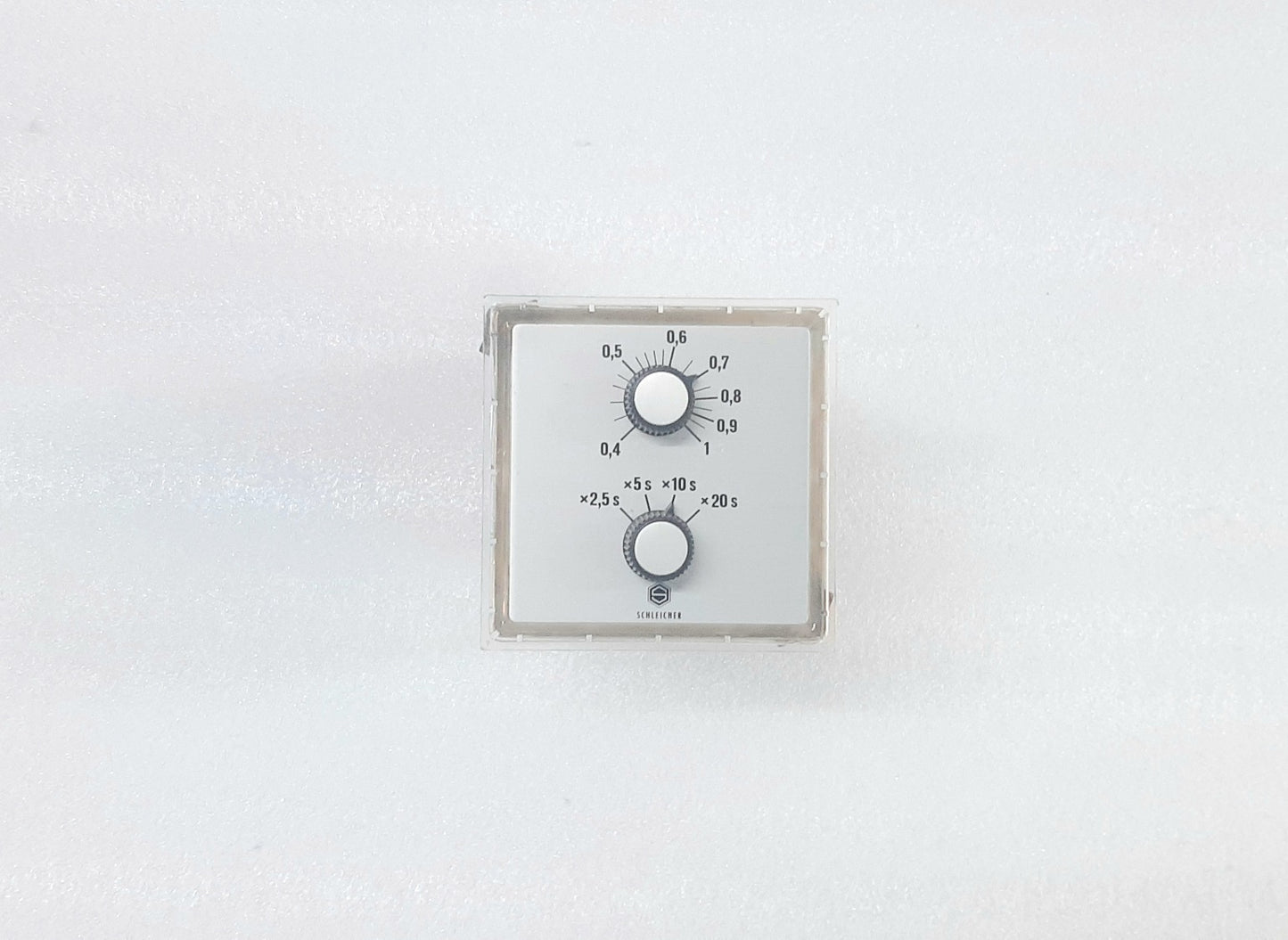 SCHLEICHER DSYR32L (A) TIMER RELAY 230V~50-60Z