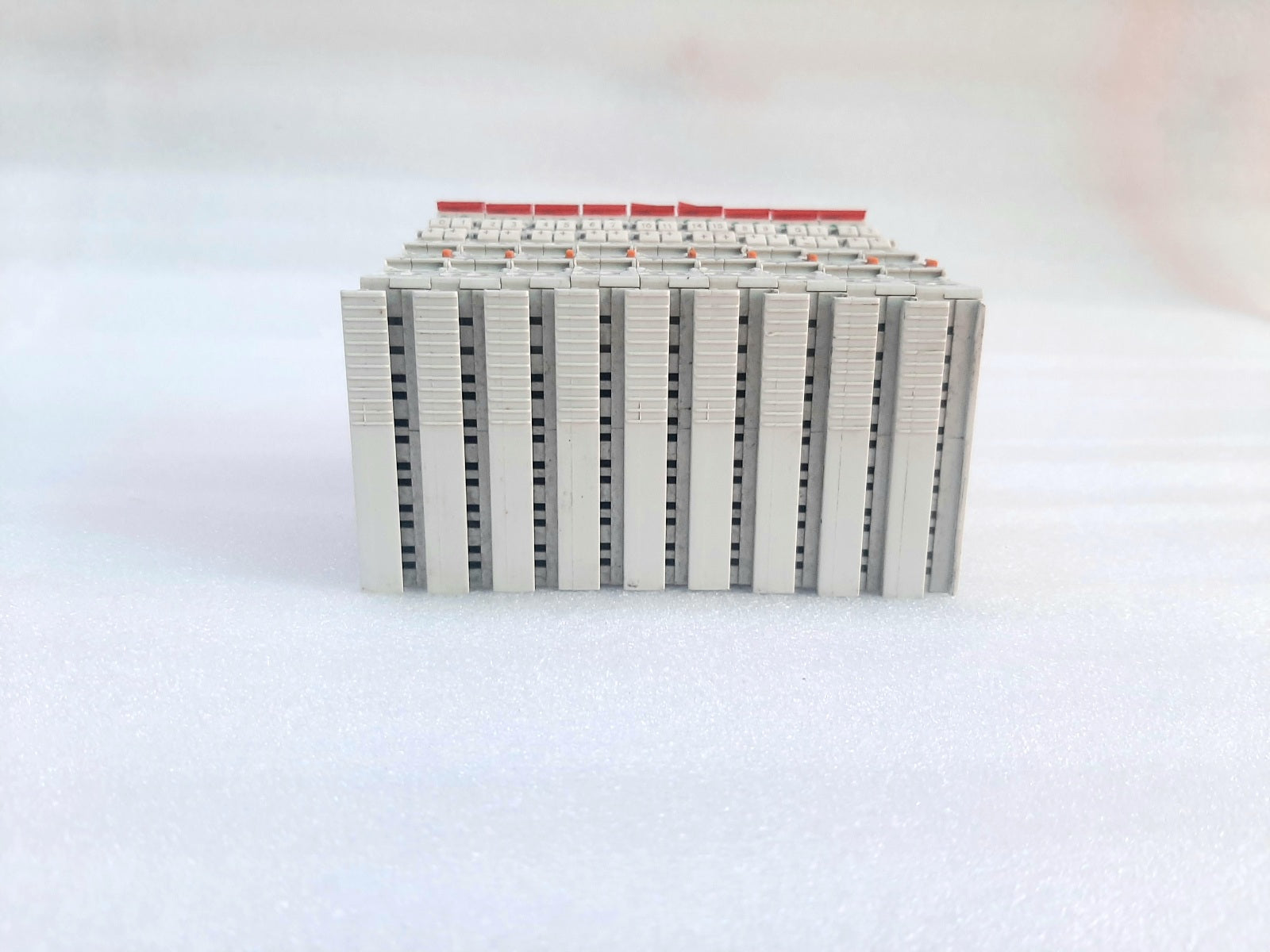 LOT OF 9 WAGO 750-513 OUTPUT MODULE (4)