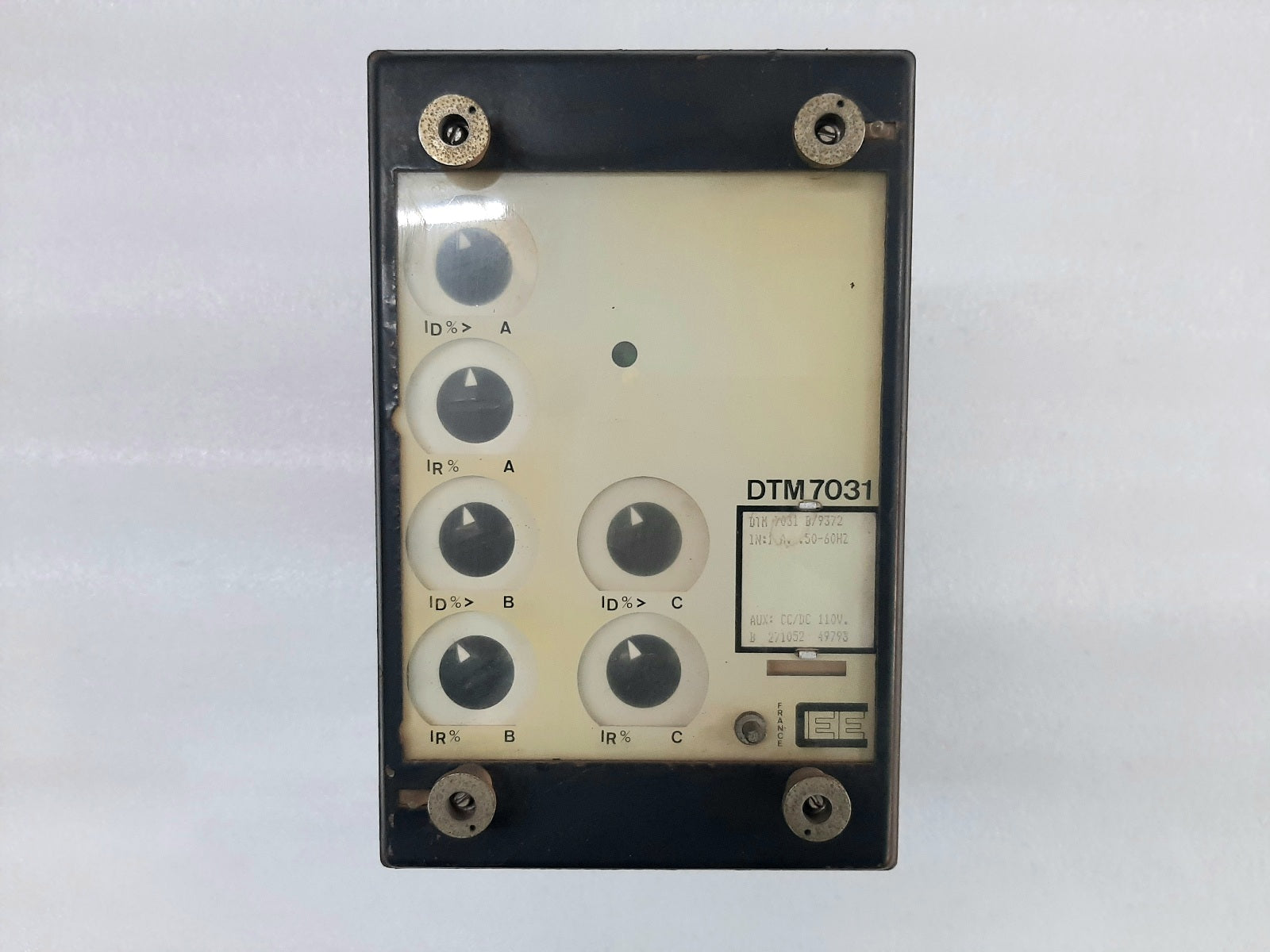 CEE DTM7031 RELAY (2)