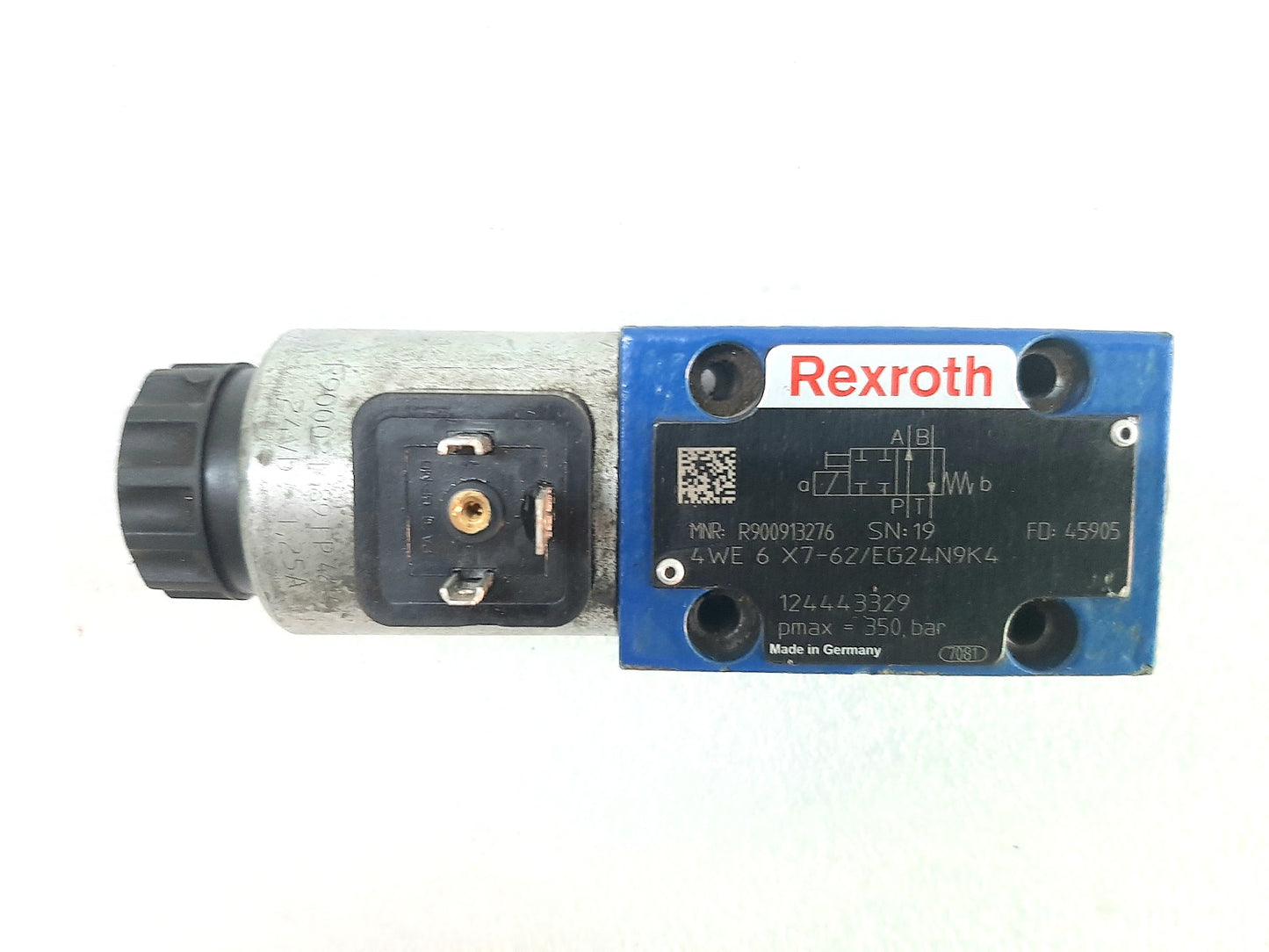 REXROTH R900913276 SOLENOID VALVE 4WE 6 X7-62EG24N9K4 (2)