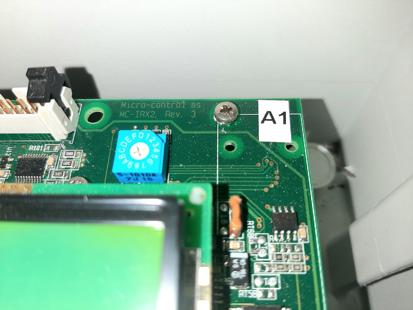 CAVOTEC MICRO-CONTROL MC-IRX2 REMOTE CONTROL MC-IRX2 REV. 3