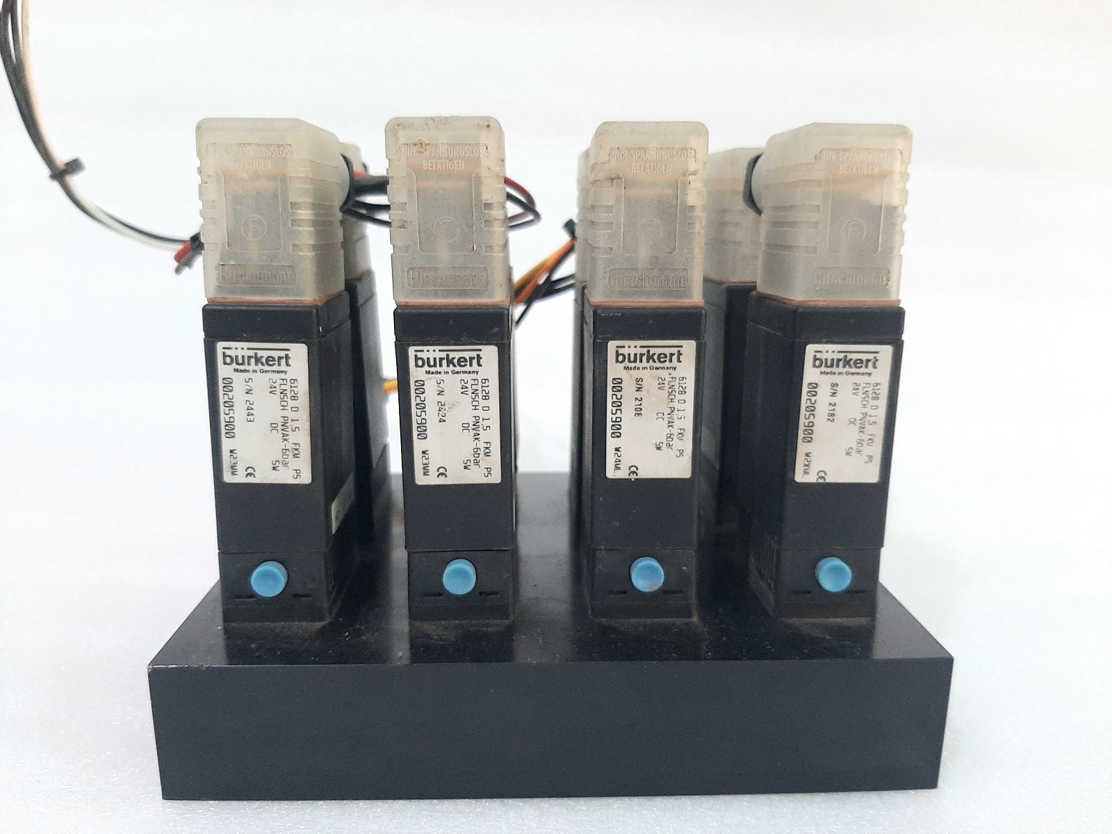 BURKERT 6128 D 1.5 FKM P5 SOLENOID VALVE 00205900