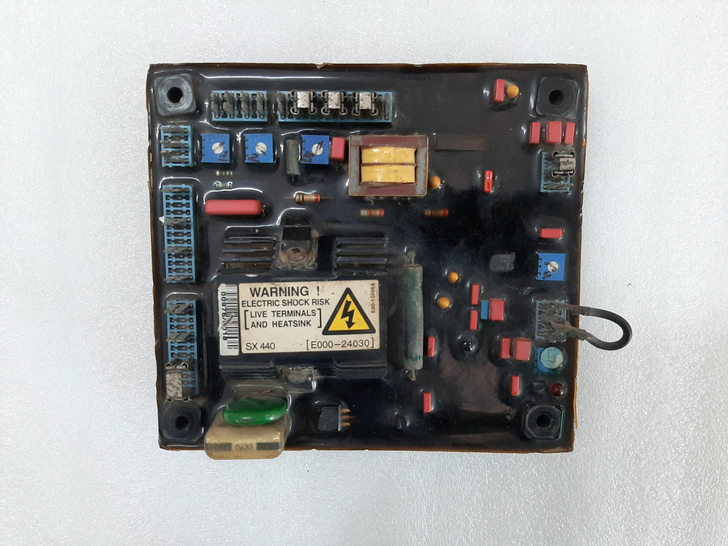 NEWAGE SX440 AVR E000-24030 (2)