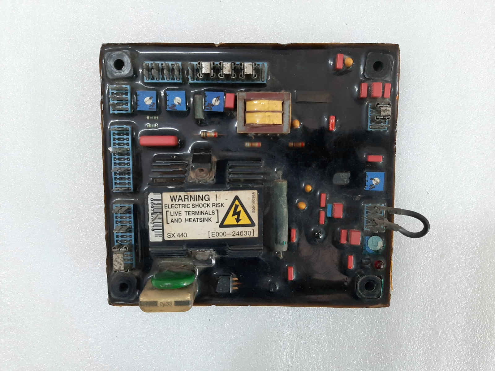 NEWAGE SX440 AVR E000-24030 (2)