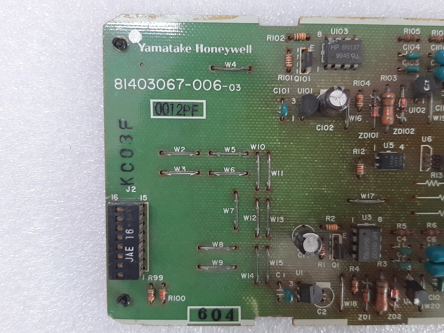 YAMATAKE-HONEYWELL 81403067-006-03 PCB CARD (3)