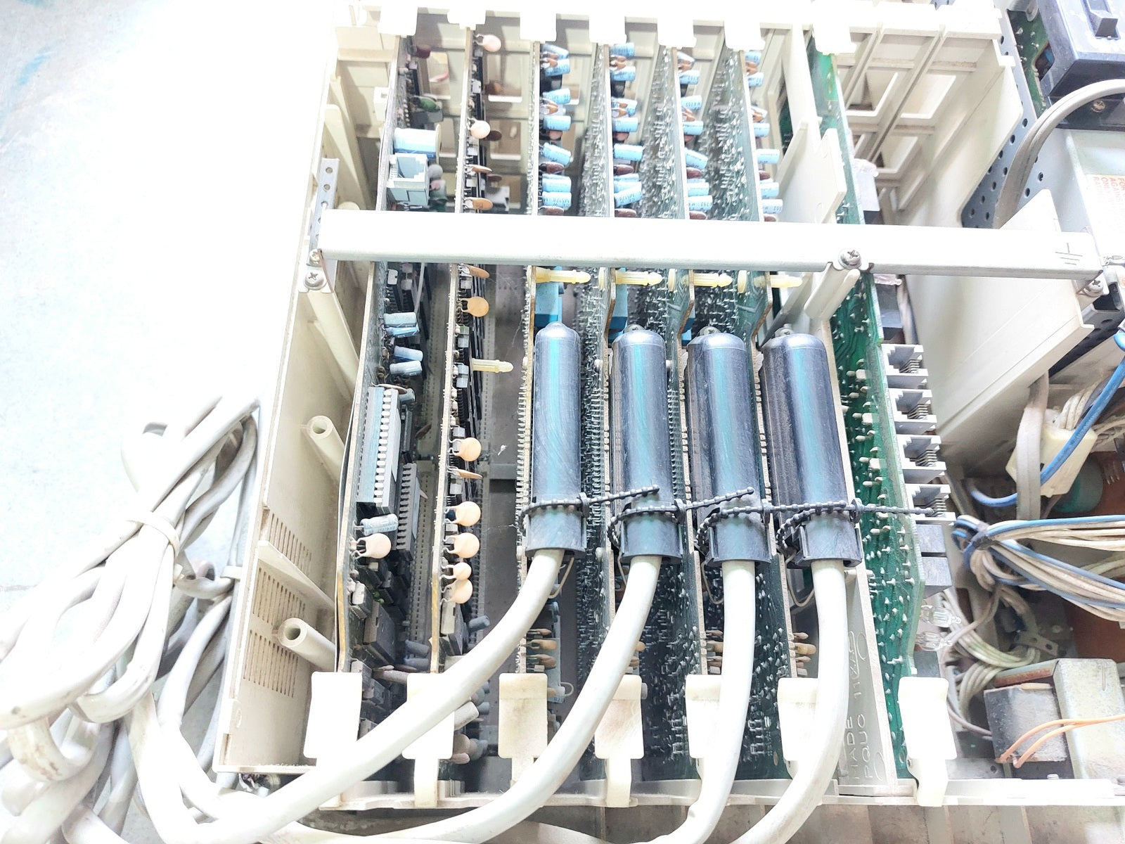 PANASONIC 1232 EASA-PHONE KX-T123211D ELECTRONIC MODULAR SWITCHING SYSTEM WITH POWER SUPPLY KX-A26 (10)