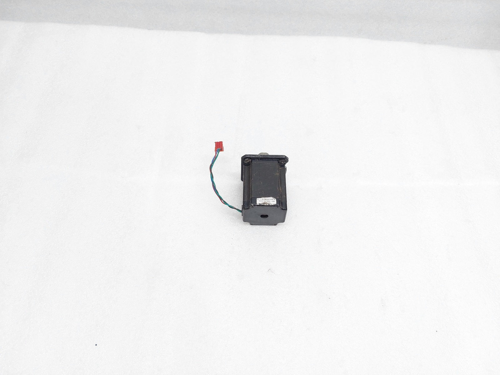 LIN ENGINEERING 5718L-02-02R0 1.00A STEPPER MOTOR (2)