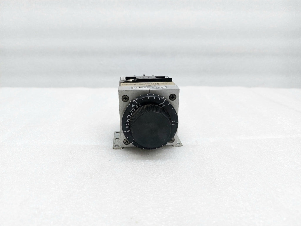 AGASTAT 7022L8BT TIMING RELAY 0.5-5 SEC