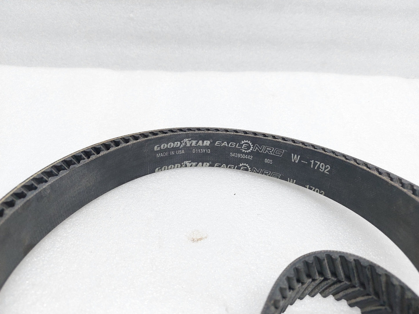 CLOVER CS24583-11 BELT, V-DRIVE D113Y13 (2)