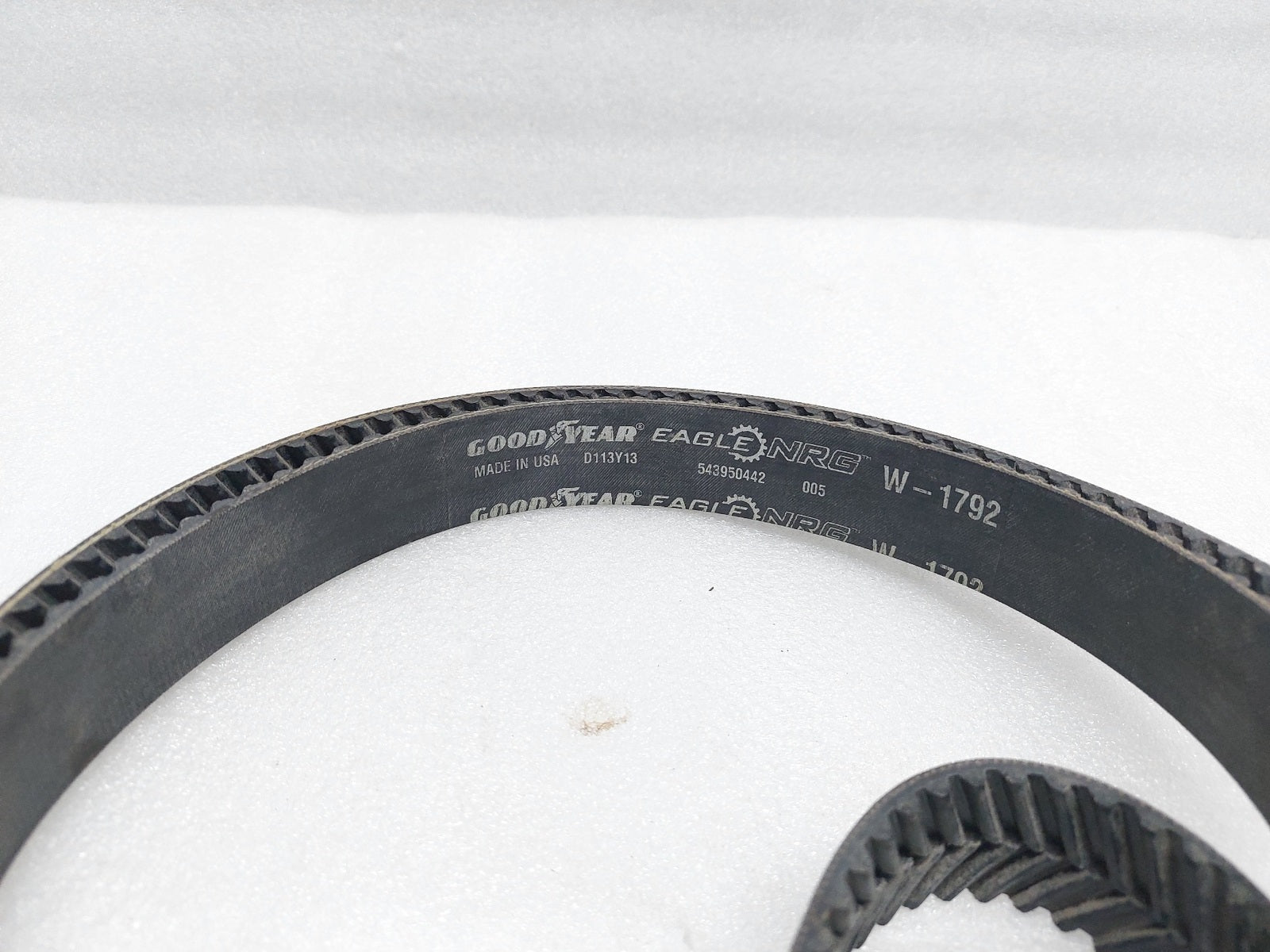 CLOVER CS24583-11 BELT, V-DRIVE D113Y13 (2)