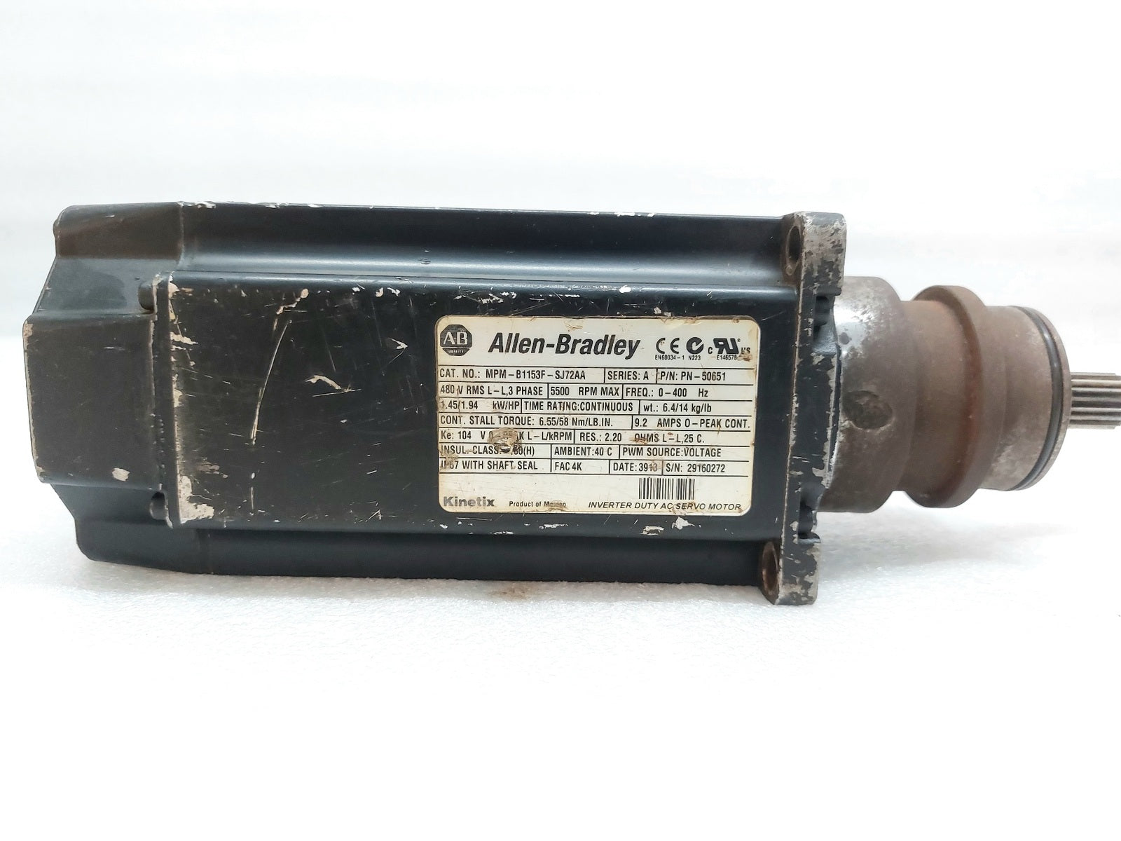 ALLEN-BRADLEY MPM-B1153F-SJ72AA SERVO MOTOR 3 PHASE 5500 RPM MAX, 0-400HZ