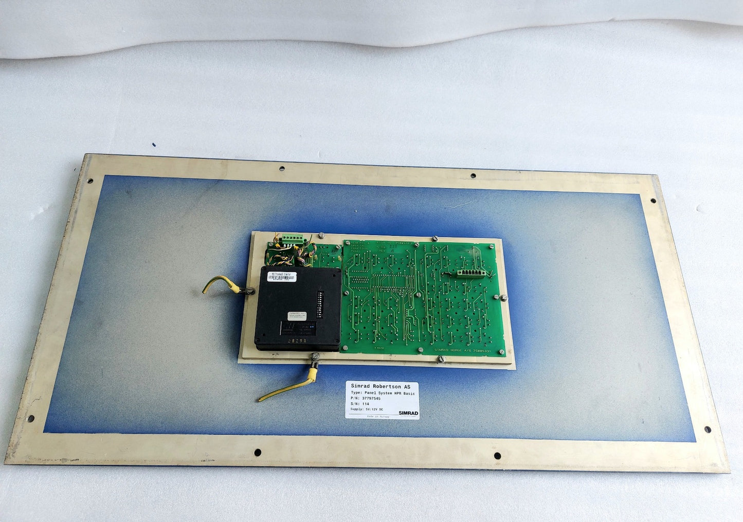 SIMRAD PANEL SYSTEM HPR BASIC 37797545 5V/12V DC