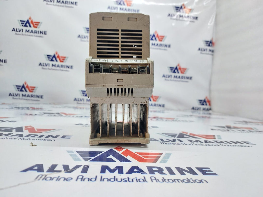ALLEN BRADLEY 160-BA04NPS1P1 SERIES C VARIABLE SPEED DRIVE 1.5KW/2HP