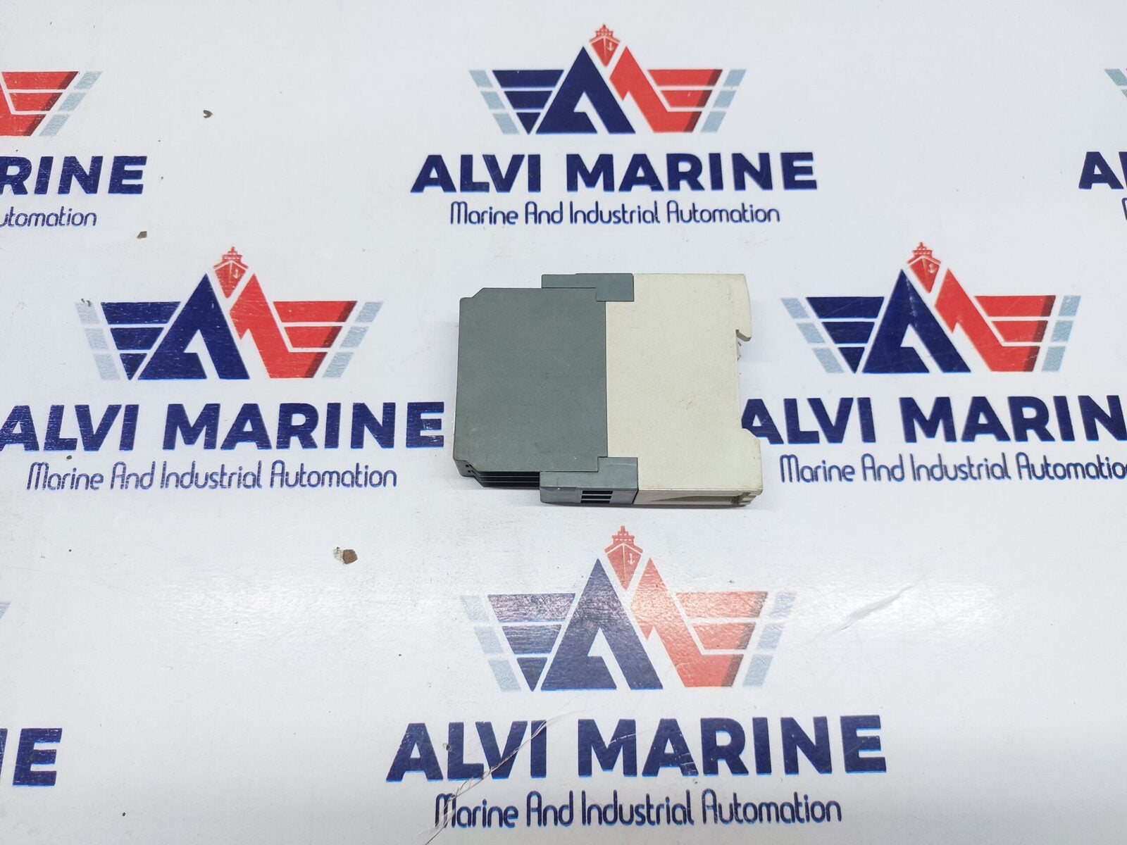 ABB CT-SDS.22 TIME RELAY 1SVR630210R3300 (5)