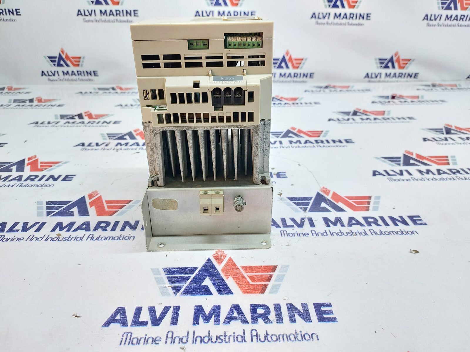 OMRON SYSDRIVE 3G3EV-INVERTER 3G3EV-AB007MA-CUES1